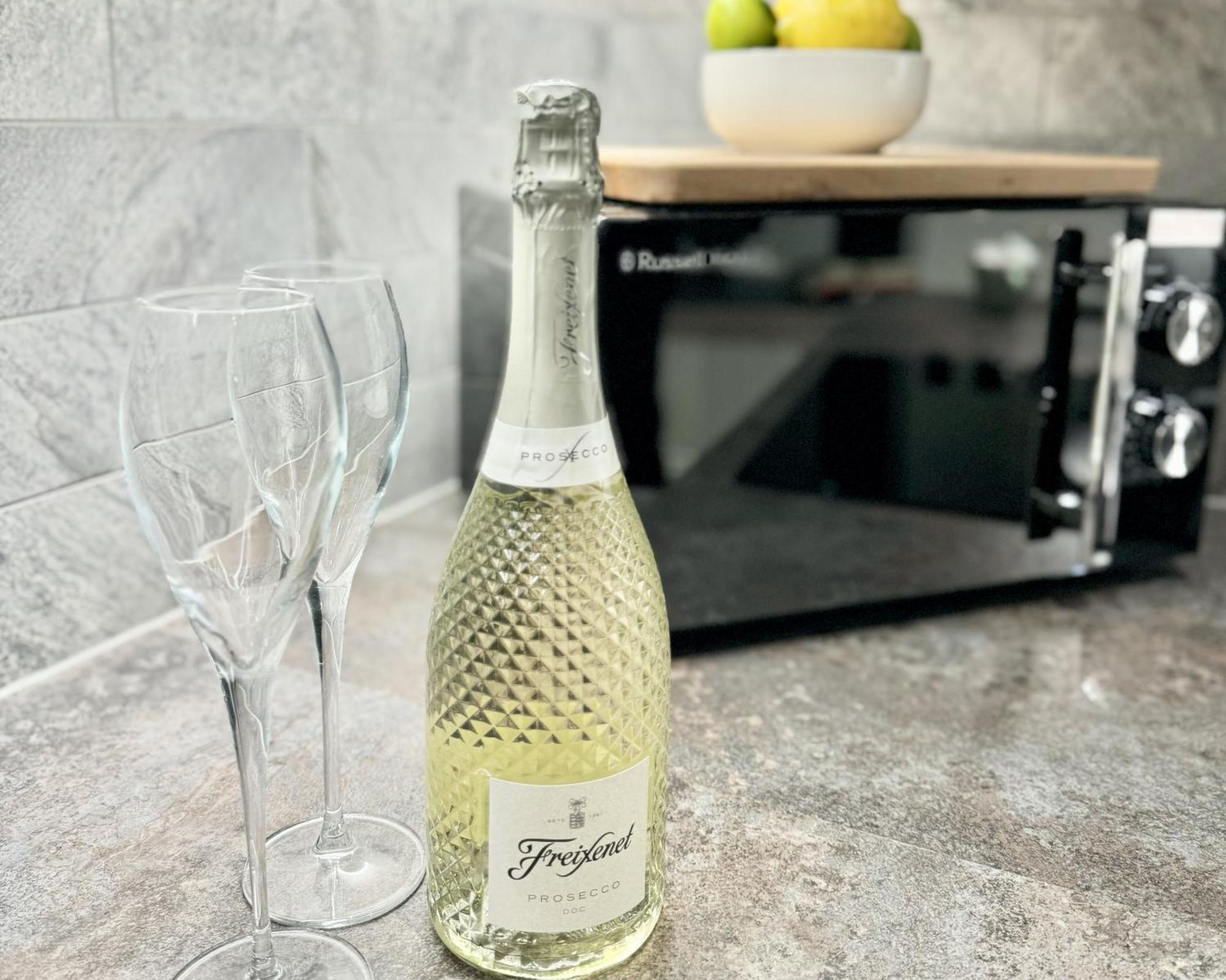 The Crown View - Luxury - Free Parking Nearby Harrogate