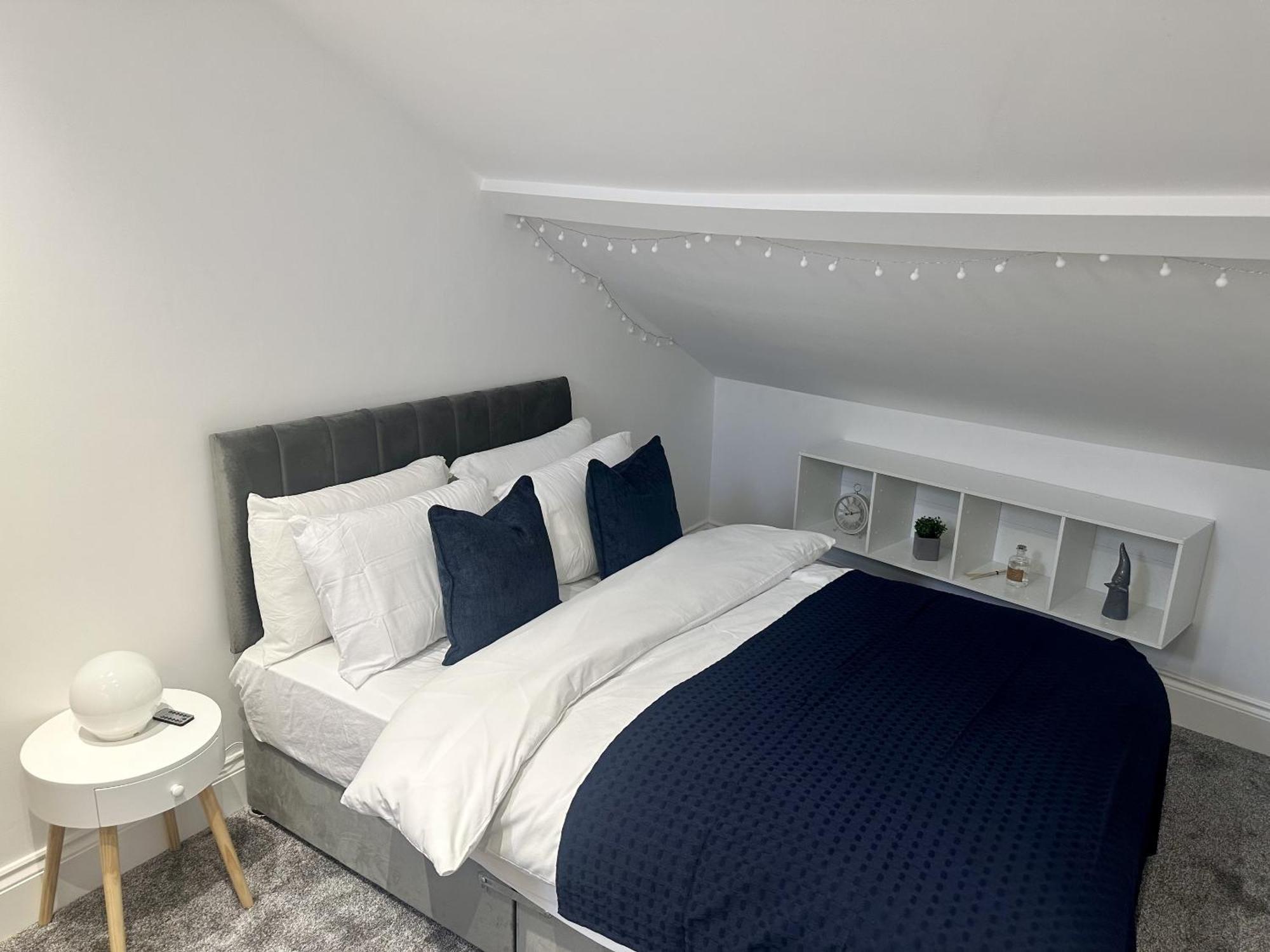 Apartment The Crown View - Luxury - Free Parking Nearby *