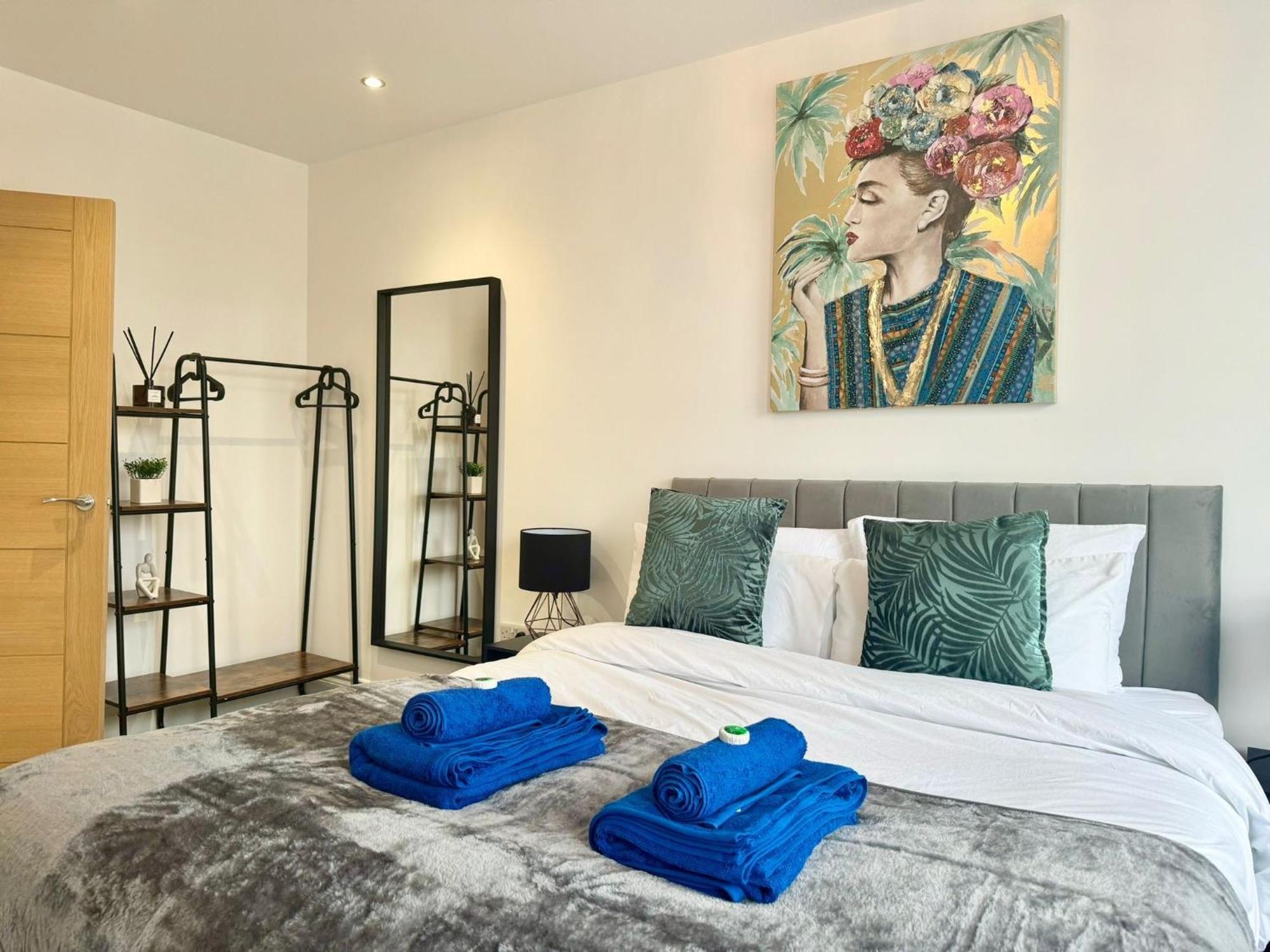 The Crown View - Luxury - Free Parking Nearby Harrogate